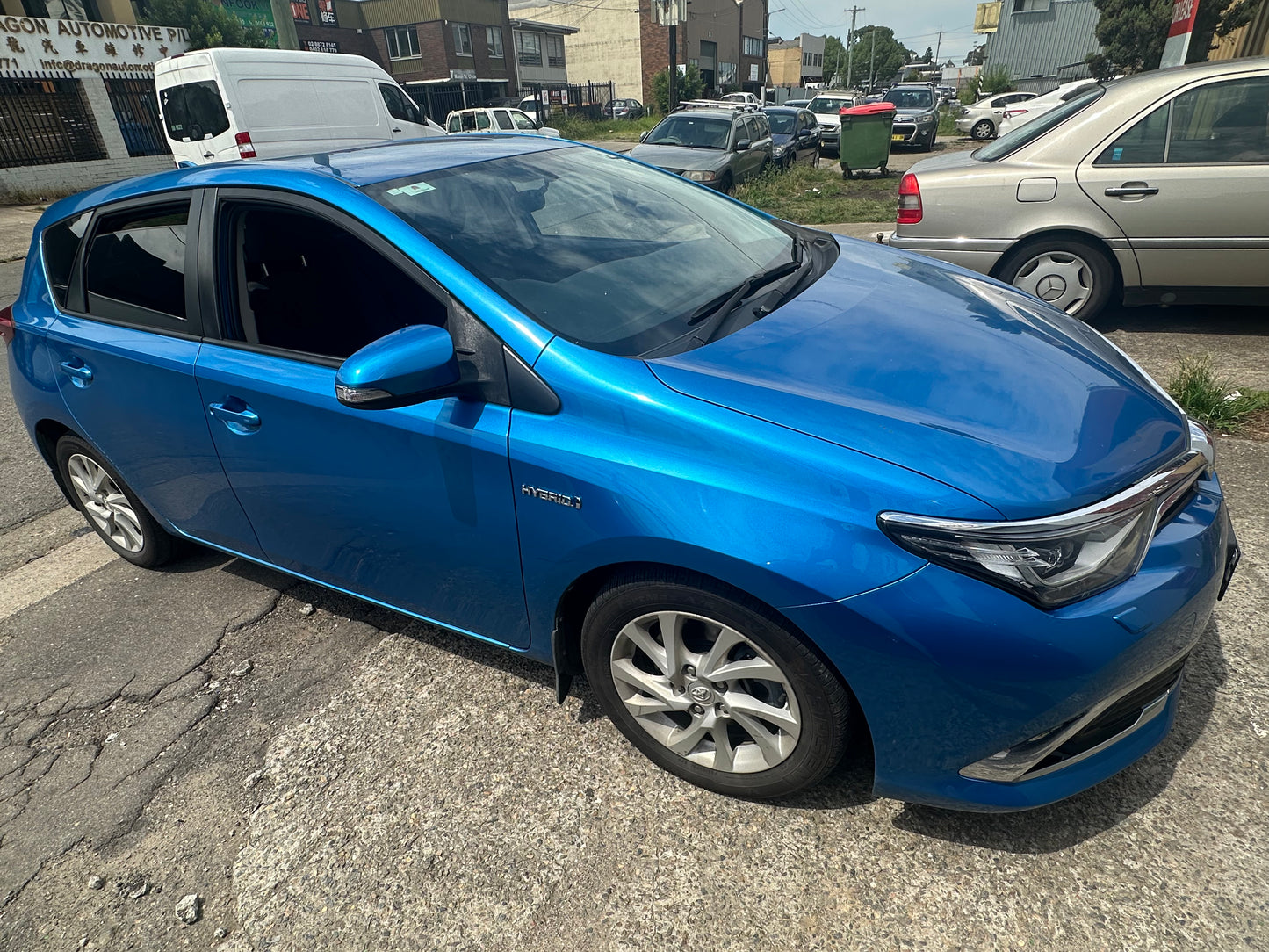 2016 TOYOTA COROLLA HYBRID 5D