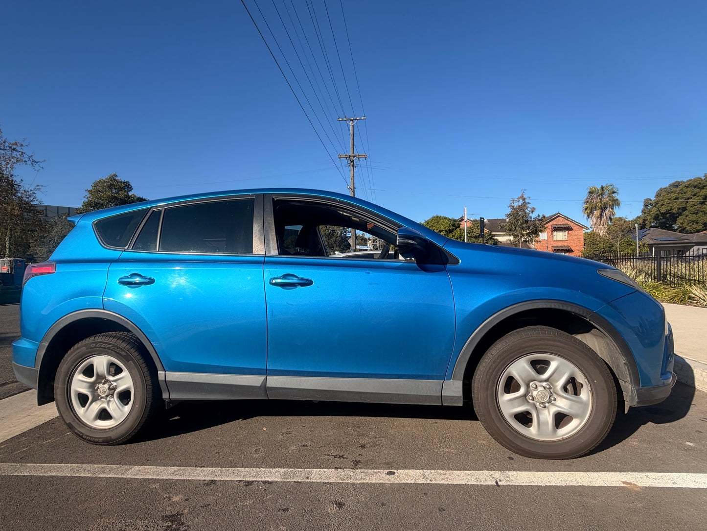 2018 Toyota RAV4 – Immaculate Condition /|2018年 トヨタ RAV4 – 完璧なコンディション、全機能正常動作